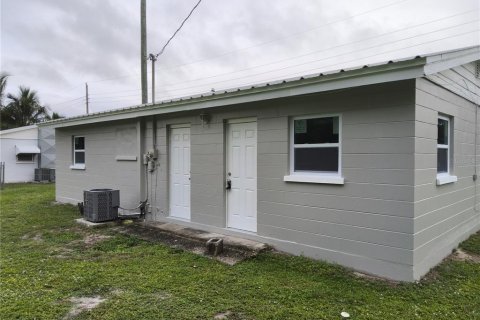 Casa en alquiler en Sebring, Florida, 2 dormitorios, 89.19 m2 № 2097231 - foto 10