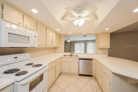 Casa en alquiler en Fort Myers, Florida, 5 dormitorios, 291.99 m2 № 1918005 - foto 7