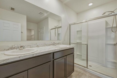 House in Port St. Lucie, Florida 4 bedrooms, 178 sq.m. № 2250873 - photo 21
