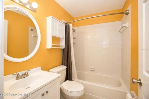Copropriété à vendre à Titusville, Floride: 2 chambres, 85.01 m2 № 2213105 - photo 14