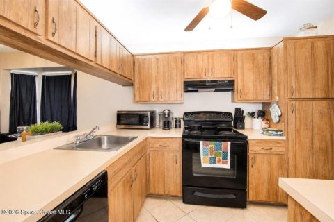 Copropriété à vendre à Titusville, Floride: 2 chambres, 85.01 m2 № 2213105 - photo 6