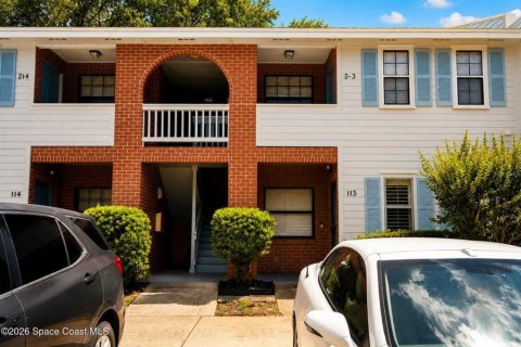 Condo à Titusville, Floride, 2 chambres  № 2213105