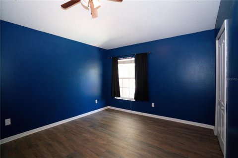 House in Tampa, Florida 4 bedrooms, 139.54 sq.m. № 2212680 - photo 25