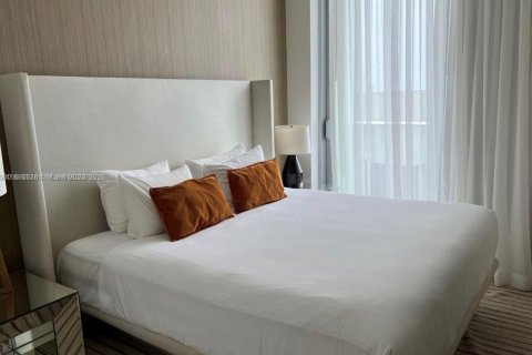 Condominio en alquiler en Hollywood, Florida, 1 dormitorio, 65.12 m2 № 1949970 - foto 8