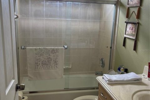 Casa en alquiler en North Port, Florida, 4 dormitorios, 216.65 m2 № 2118323 - foto 11