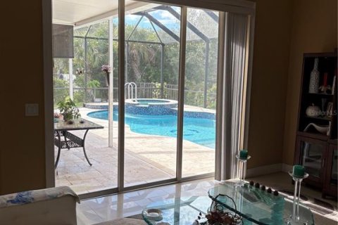 Casa en alquiler en North Port, Florida, 4 dormitorios, 216.65 m2 № 2118323 - foto 14
