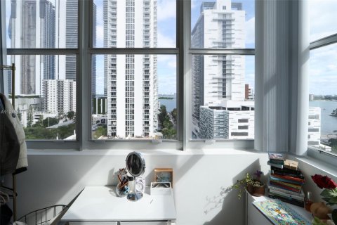 Copropriété à vendre à Miami, Floride: 2 chambres, 88.26 m2 № 1971597 - photo 12