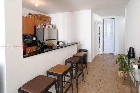 Copropriété à vendre à Miami, Floride: 2 chambres, 88.26 m2 № 1971597 - photo 9