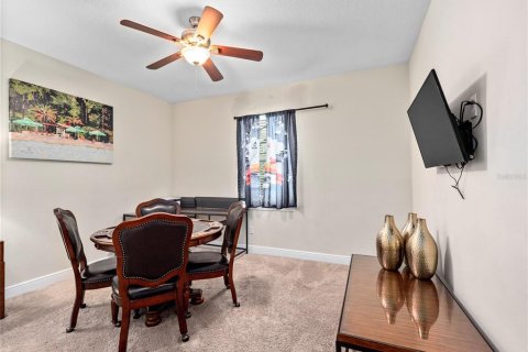 Casa en venta en Kissimmee, Florida, 8 dormitorios, 316.98 m2 № 1541350 - foto 17