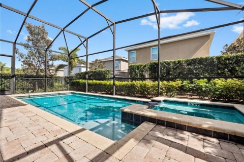 Casa en venta en Kissimmee, Florida, 8 dormitorios, 316.98 m2 № 1541350 - foto 5