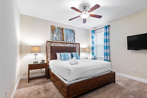Casa en venta en Kissimmee, Florida, 8 dormitorios, 316.98 m2 № 1541350 - foto 20