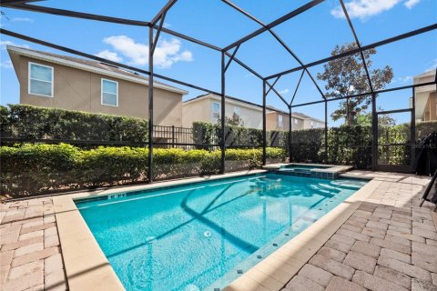 Casa en venta en Kissimmee, Florida, 8 dormitorios, 316.98 m2 № 1541350 - foto 6