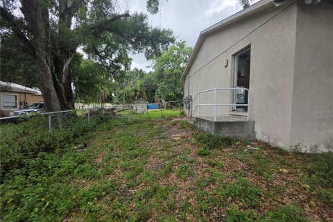 Duplex in Tampa, Florida 5 bedrooms, 181.16 sq.m. № 2213112 - photo 24