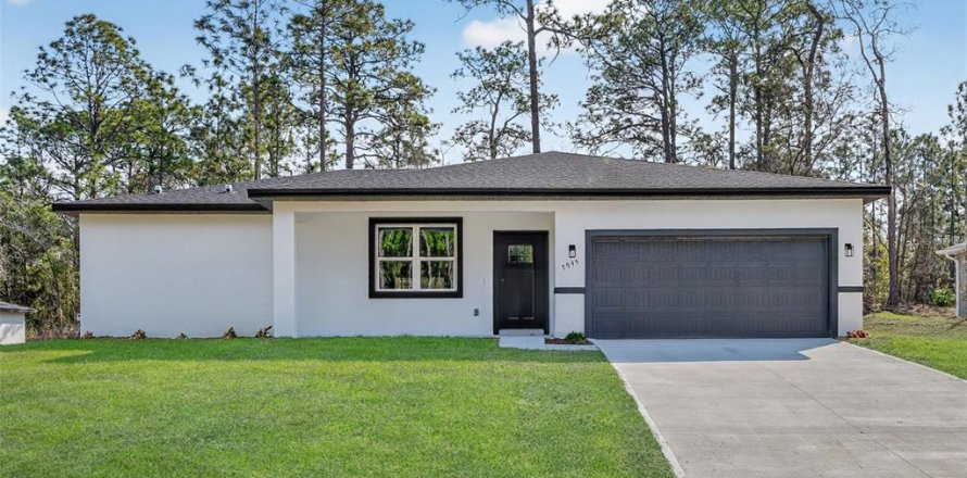 Villa ou maison à Citrus Springs, Floride 4 chambres, 171.4 m2 № 2413415