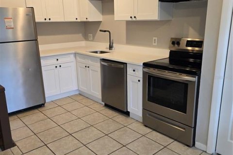 Adosado en venta en Lutz, Florida, 2 dormitorios, 68.38 m2 № 1905956 - foto 2