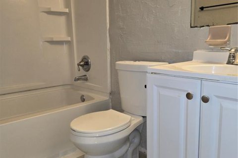 Adosado en venta en Lutz, Florida, 2 dormitorios, 68.38 m2 № 1905956 - foto 8
