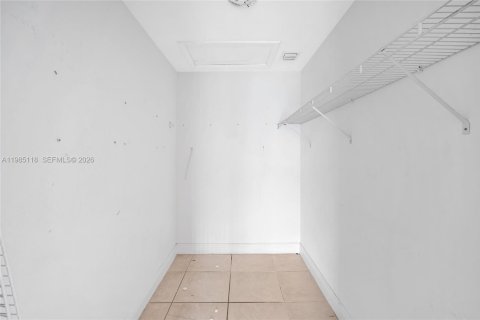 Купить виллу или дом в Майами, Флорида 4 спальни, 169.73м2, № 2049070 - фото 13