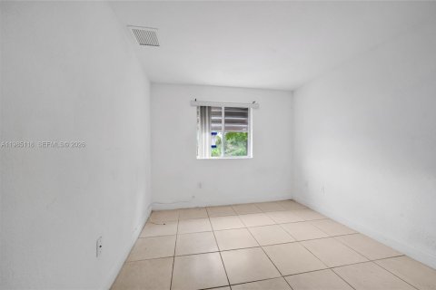 Купить виллу или дом в Майами, Флорида 4 спальни, 169.73м2, № 2049070 - фото 19