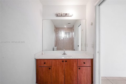 Купить виллу или дом в Майами, Флорида 4 спальни, 169.73м2, № 2049070 - фото 12