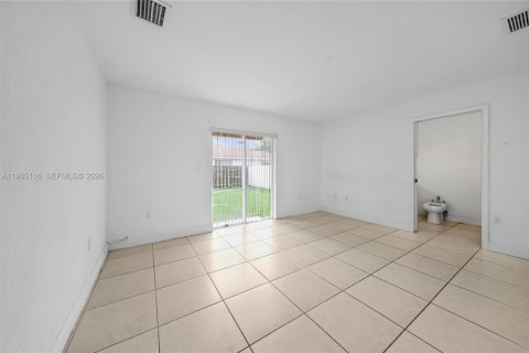 Купить виллу или дом в Майами, Флорида 4 спальни, 169.73м2, № 2049070 - фото 10