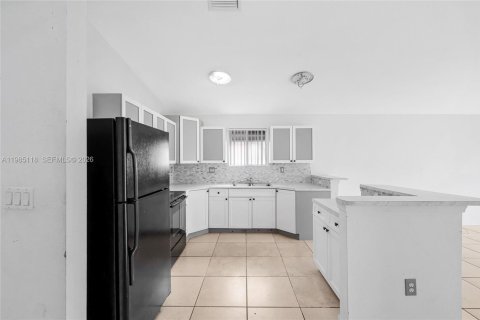 Купить виллу или дом в Майами, Флорида 4 спальни, 169.73м2, № 2049070 - фото 6