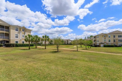 Townhouse in Kissimmee, Florida 3 bedrooms, 133.78 sq.m. № 1656744 - photo 27
