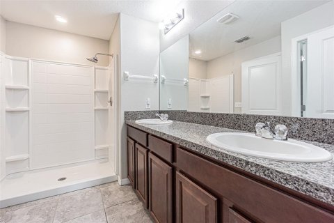 Casa en venta en Wimauma, Florida, 6 dormitorios, 244.7 m2 № 2387568 - foto 5