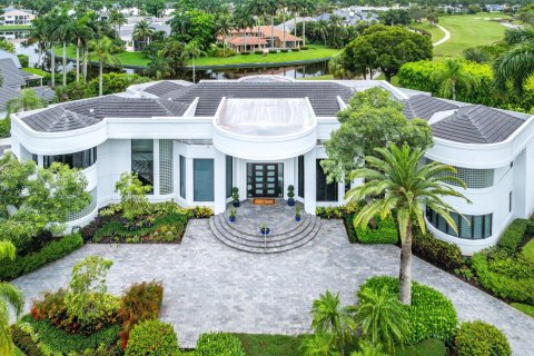 House in Boca Raton, Florida 7 bedrooms, 701.69 sq.m. № 2338333