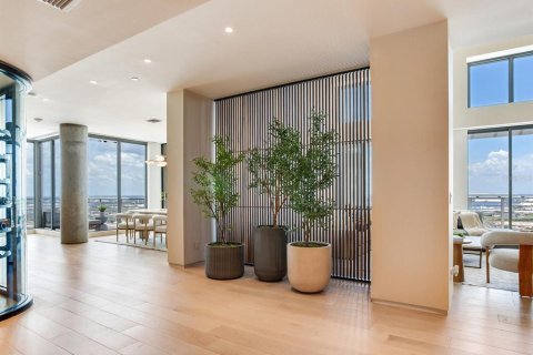 Condominio en venta en Tampa, Florida, 3 dormitorios, 423.45 m2 № 1847830 - foto 8