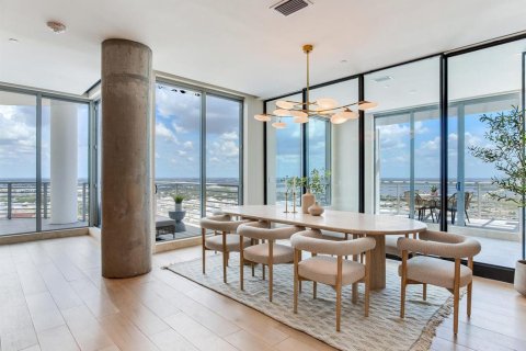 Condominio en venta en Tampa, Florida, 3 dormitorios, 423.45 m2 № 1847830 - foto 18