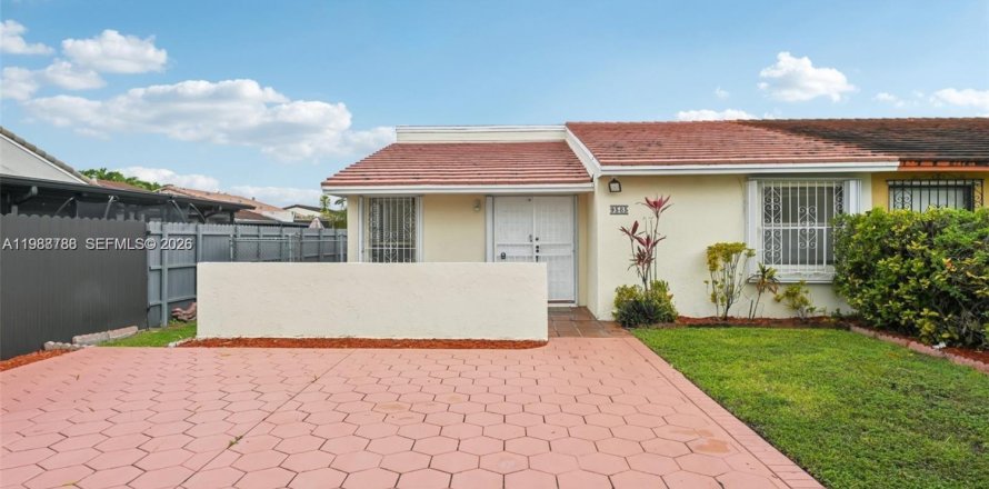 Дом в Майами, Флорида 2 спальни, 104.05м2 № 2051072