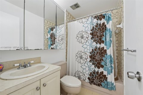 Купить виллу или дом в Майами, Флорида 2 спальни, 104.05м2, № 2051072 - фото 26