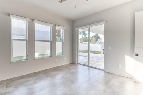 Villa ou maison à louer à Tampa, Floride: 4 chambres, 205.5 m2 № 1816145 - photo 11