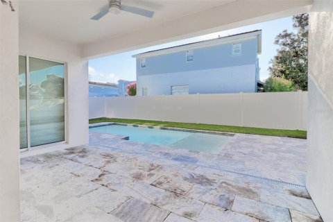 Villa ou maison à louer à Tampa, Floride: 4 chambres, 205.5 m2 № 1816145 - photo 24