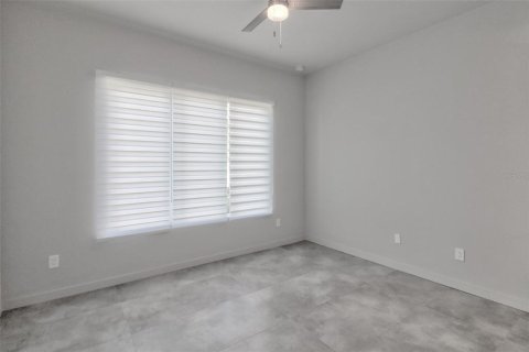 Villa ou maison à louer à Tampa, Floride: 4 chambres, 205.5 m2 № 1816145 - photo 18