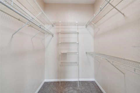 Condo in Tampa, Florida, 2 bedrooms № 2104830 - photo 11