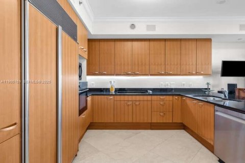 Condo in Key Biscayne, Florida, 3 bedrooms  № 1956287 - photo 4