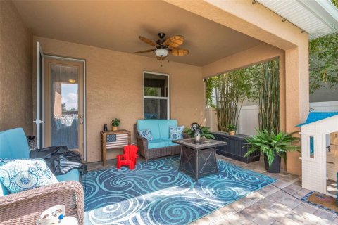 Villa ou maison à vendre à Wesley Chapel, Floride: 4 chambres, 206.06 m2 № 2201930 - photo 4