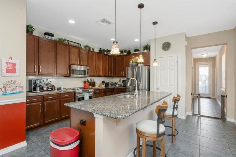 Villa ou maison à vendre à Wesley Chapel, Floride: 4 chambres, 206.06 m2 № 2201930 - photo 10