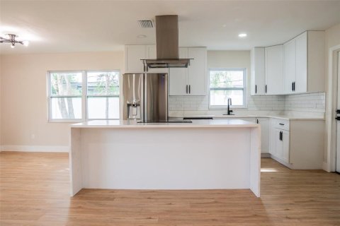 Casa en venta en Winter Park, Florida, 3 dormitorios, 140.84 m2 № 1820563 - foto 3