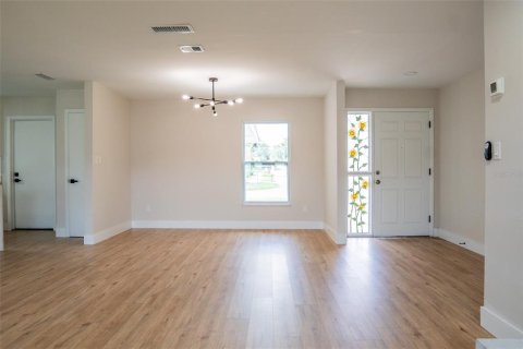 Casa en venta en Winter Park, Florida, 3 dormitorios, 140.84 m2 № 1820563 - foto 15