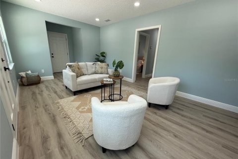House in Clearwater, Florida 2 bedrooms, 75.99 sq.m. № 1915432 - photo 13