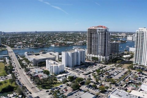 Снять в аренду кондоминиум в Форт-Лодердейл, Флорида 1 спальня, 60.11м2, № 1958557 - фото 14