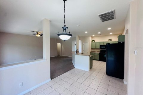 Casa en venta en Cape Coral, Florida, 4 dormitorios, 181.16 m2 № 1806699 - foto 24