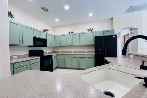 Casa en venta en Cape Coral, Florida, 4 dormitorios, 181.16 m2 № 1806699 - foto 29