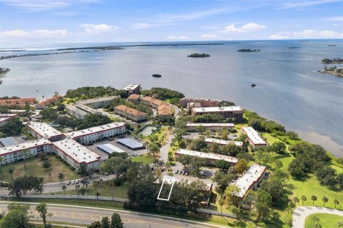 Touwnhouse à Dunedin, Floride 3 chambres, 141.95 m2 № 2308825