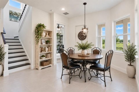 House in Winter Garden, Florida 5 bedrooms, 339.74 sq.m. № 2123849 - photo 13