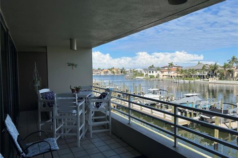 Condominio en alquiler en Saint Petersburg, Florida, 2 dormitorios, 131.46 m2 № 1849785 - foto 30