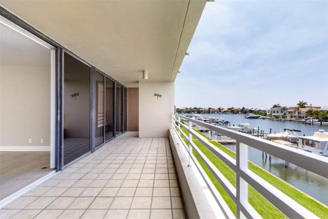 Condominio en alquiler en Saint Petersburg, Florida, 2 dormitorios, 131.46 m2 № 1849785 - foto 23