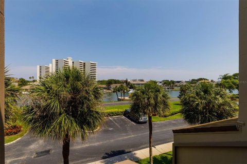 Condominio en alquiler en Saint Petersburg, Florida, 2 dormitorios, 131.46 m2 № 1849785 - foto 29